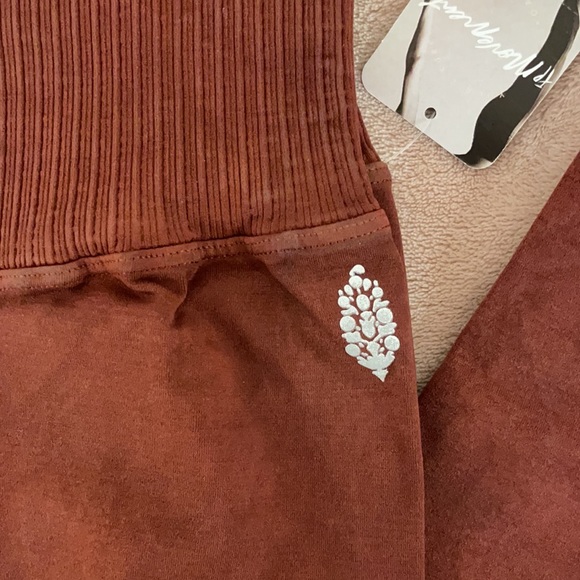 FP Movement Good Karma Leggings - Picture 8 of 8